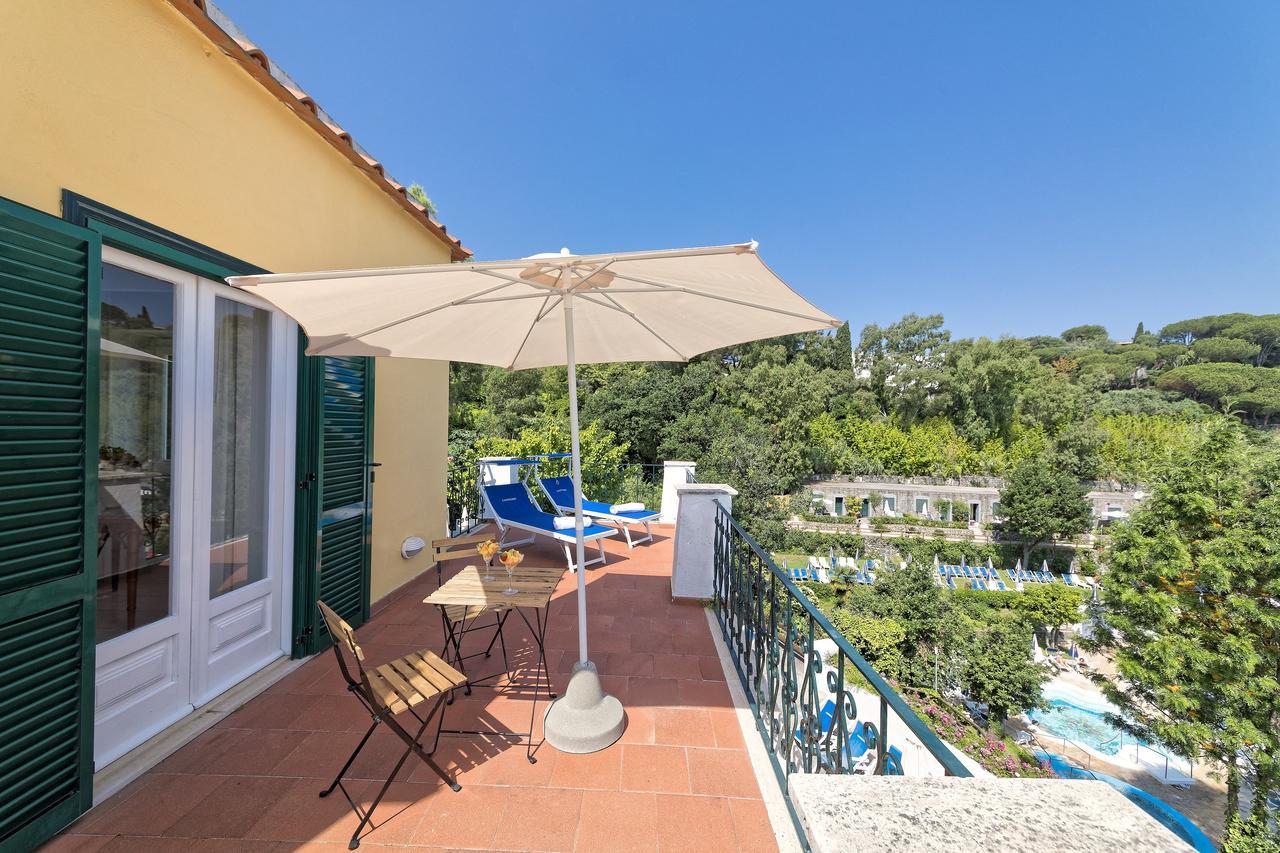 Hotel Oasi Castiglione Casamicciola Terme Exterior foto